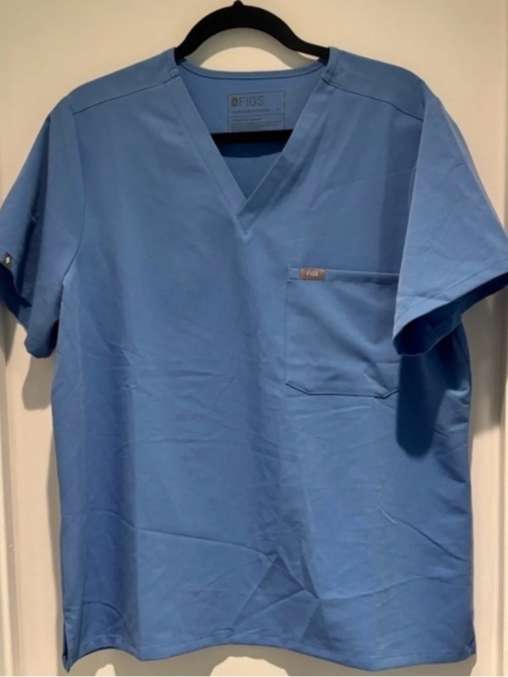 FIGS Catarina XL Scrub Top - Picture 2 of 4